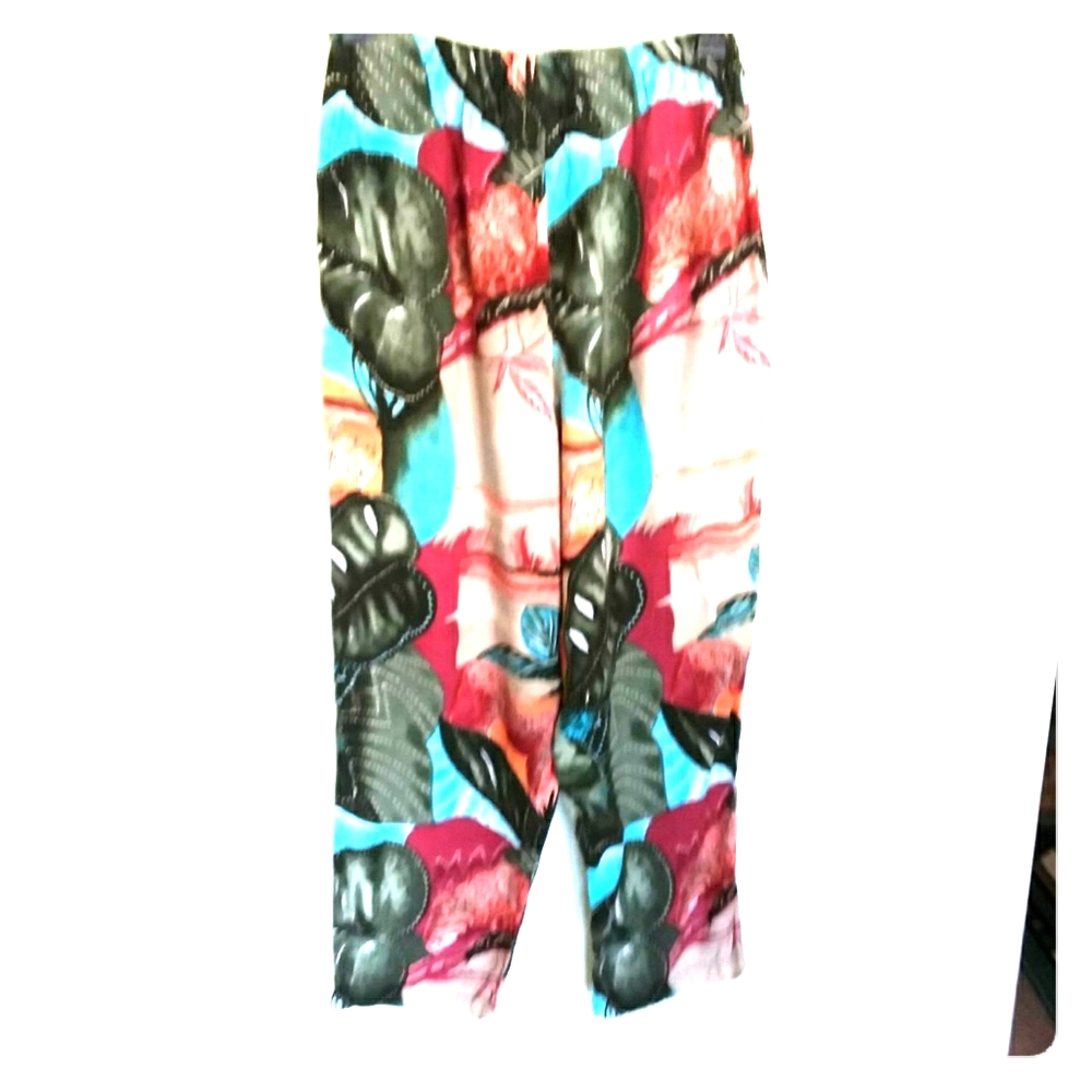 Eye catching African print comfortable fit